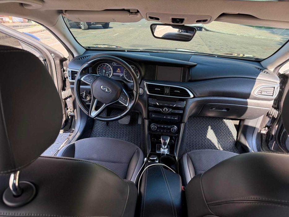 Infiniti QX30 2018