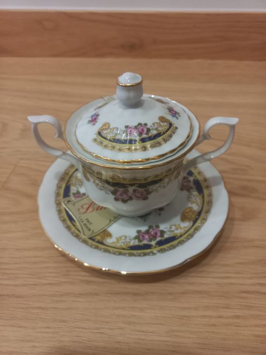Conjunto 3 peças Limoges, muito detalhado