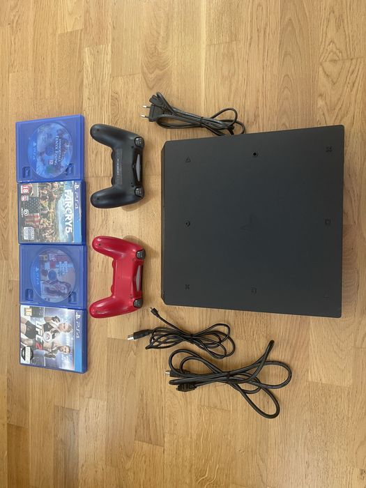 PS4 Pro 1TB + 2 pady + 5 gier | Gotowy zestaw | Stan bdb