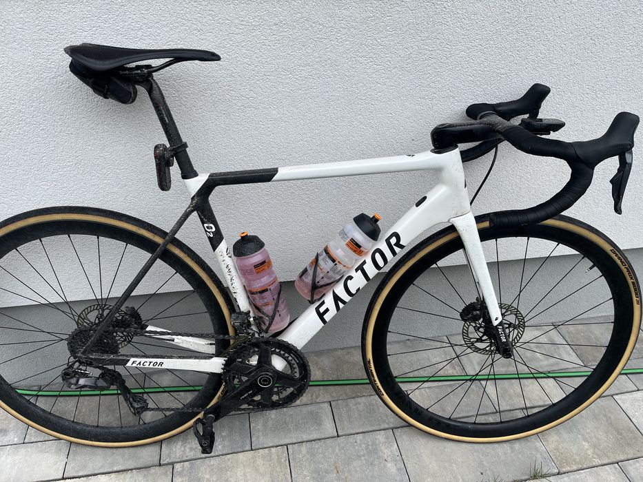 Rower Factor O2 rozmiar 54