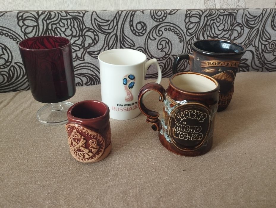 Кружки ,чашки ,стаканы ,бокал