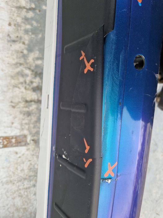 vw multivan caravelle t6 15- 7l zderzak tylny tył