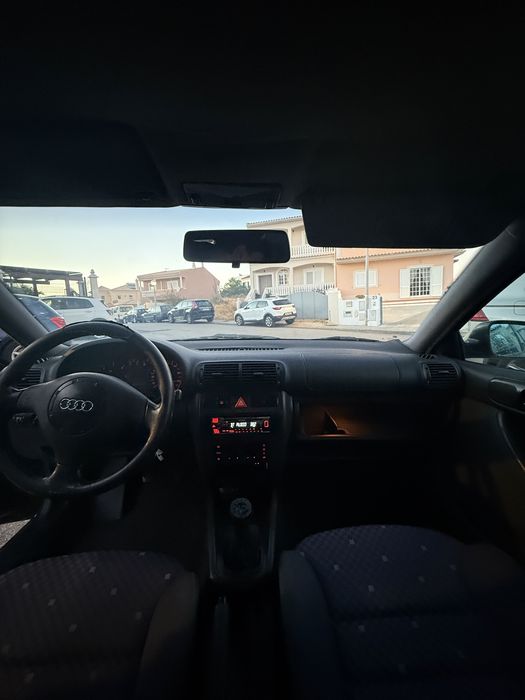 AUDI A3 1.9 TDI 100cv – 1999 – 3 PORTAS – 375.000 KM