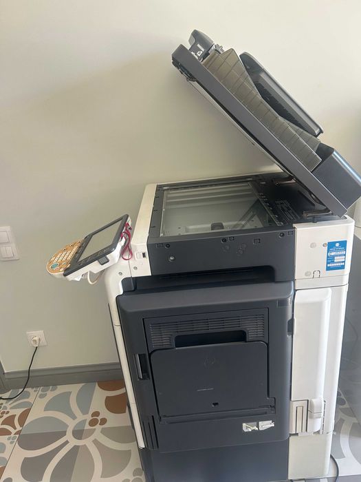 Konica Minolta Bizhub C220