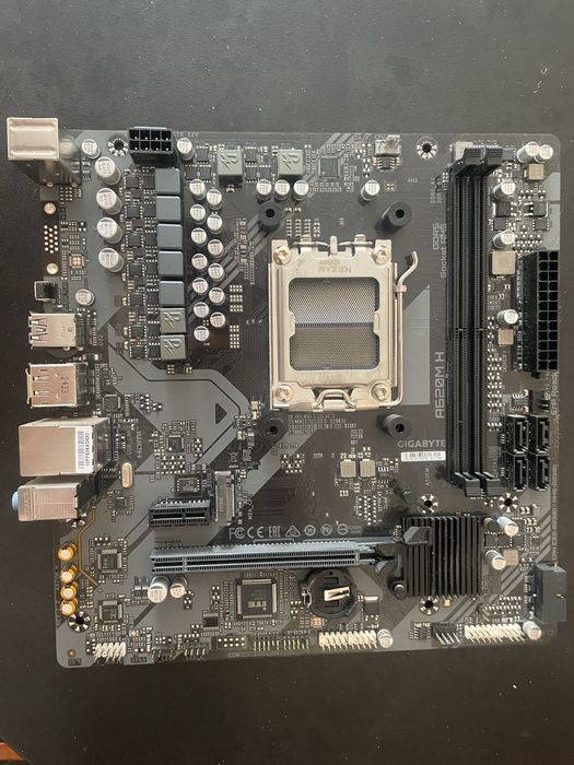 Материнська плата Gigabyte A620M H Socket AM5 ТОРГ
