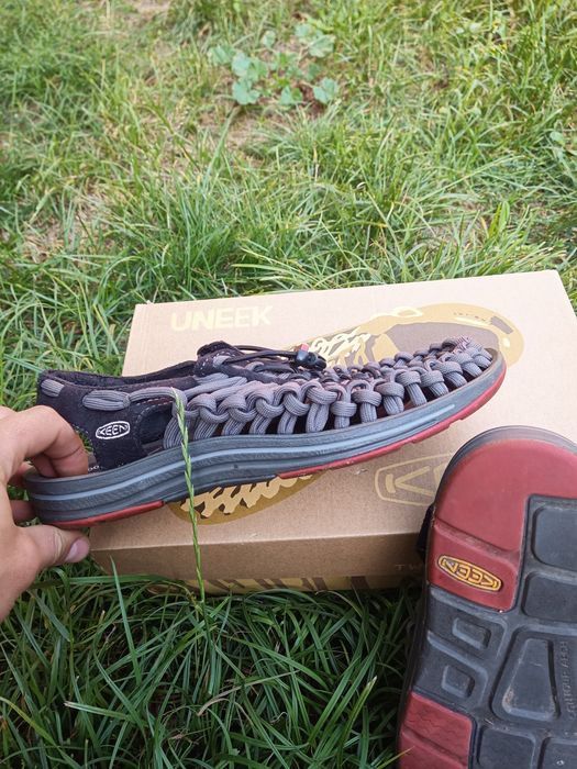 Унісекс сандалі Keen Uneek 42