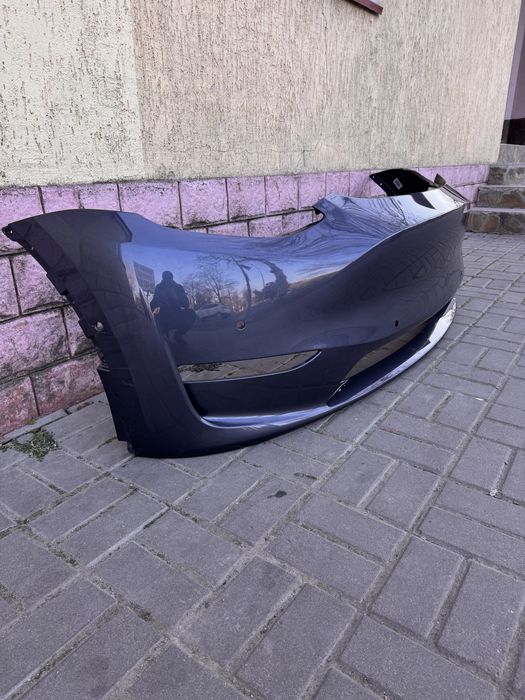Бампер tesla model y оригинальный