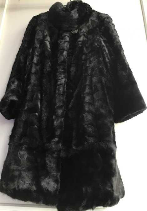 Норкова шуба, полушубок,  натуральне хутро
