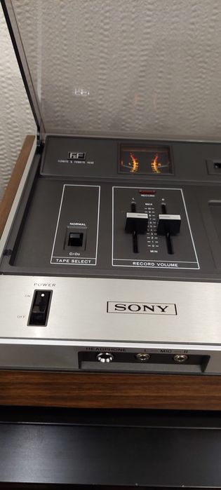 Продам кассетную деку sony tc 129