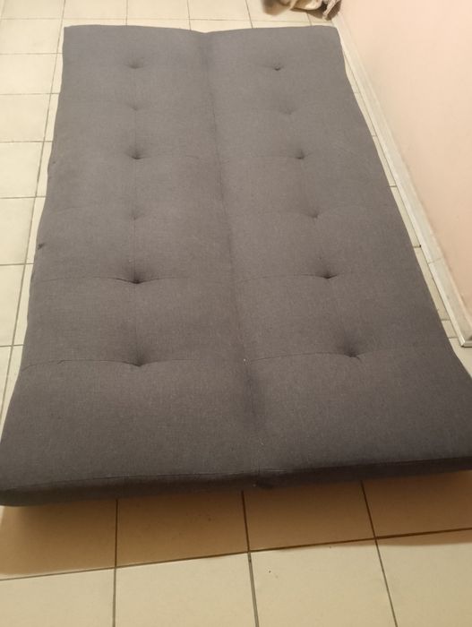 Диван раскладной.