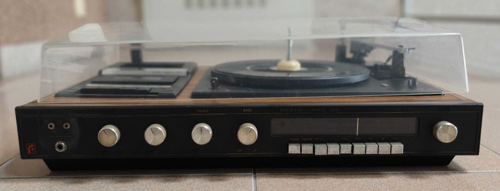 Fiesta Music Centre 20 (Gira Discos, Leitor de Cassete e Rádio)