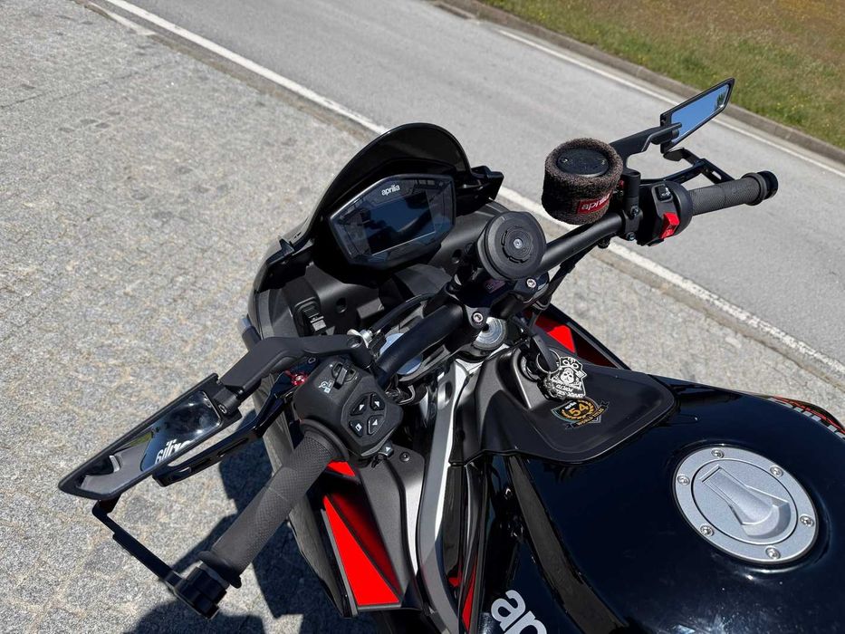 Aprilia Tuono 660 Factory