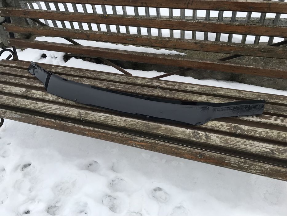 Дефлектор капота Volkswagen Tauran