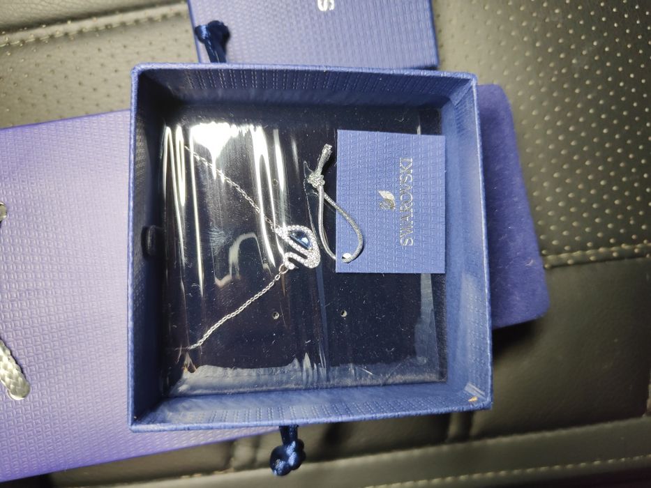 Swarovski naszyjnik łabędź