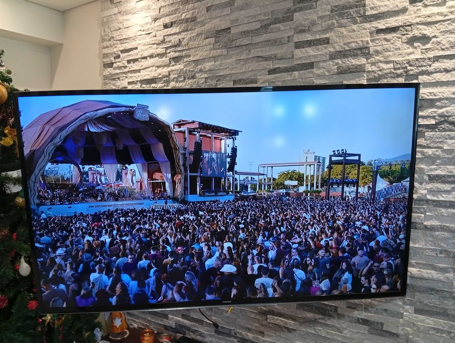 Televisão 60 polegadas