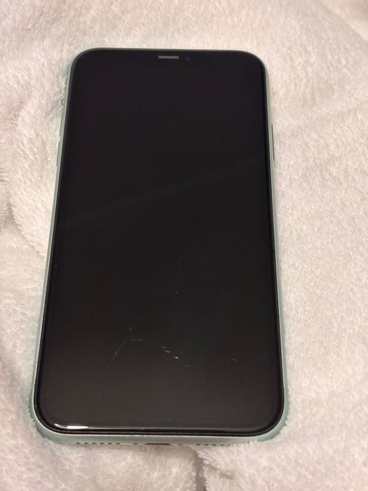 IPhone 11 telefon