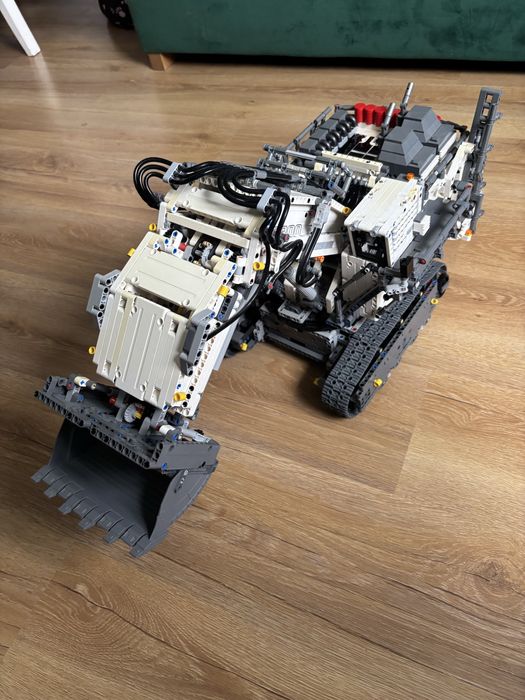 LEGO Technic 42100 Liebherr