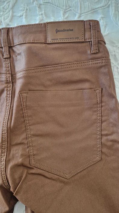 Calças castanhas Stradivarius, tamanho 38, skinny