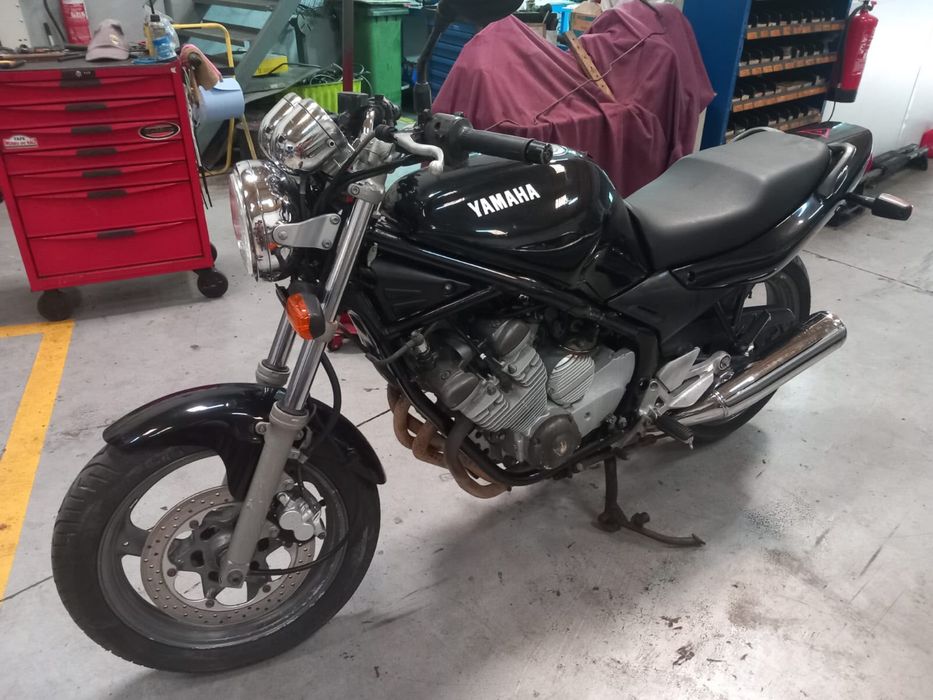 Vendo Yamaha XJ 600 S