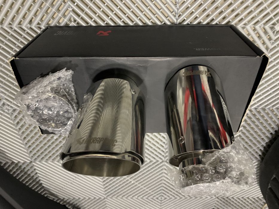 Ponteiras escape - Akrapovic