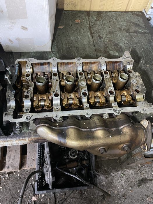 Двигун  Ауди 4.2 v8 ARS