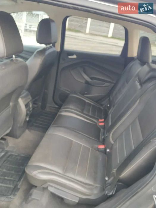 Терміновий продаж Форд Ескейп