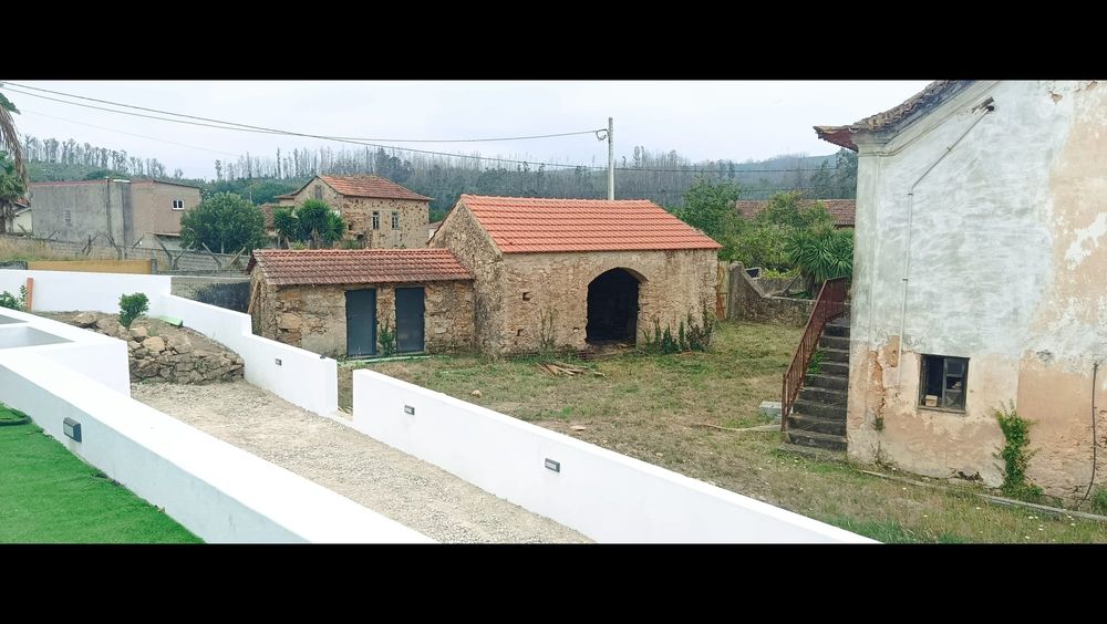 Vendo Casa de Pedra