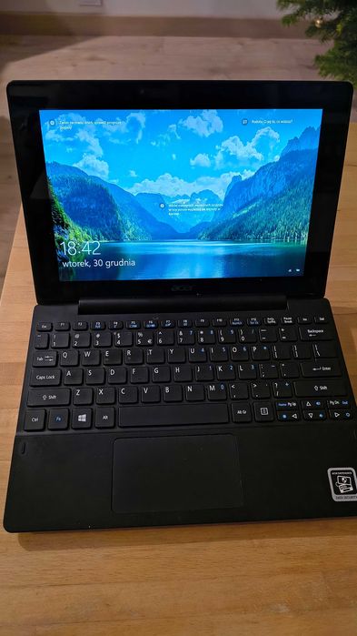 Acer Aspire Switch 10   2GB RAM 32GB+500GB Dysk Win10