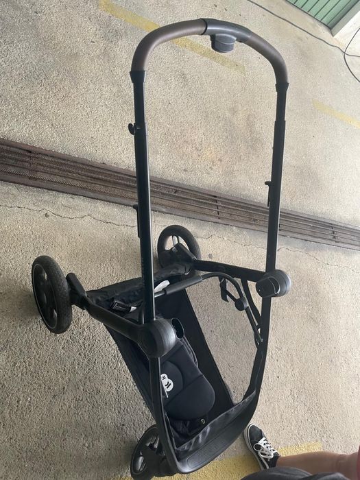 Carrinho bebe trio