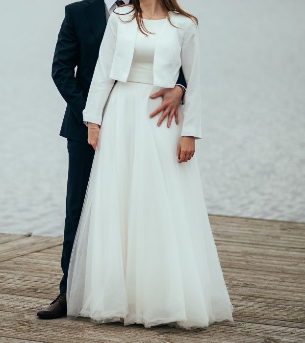 Minimalistyczna suknia ślubna Laurelle Nina