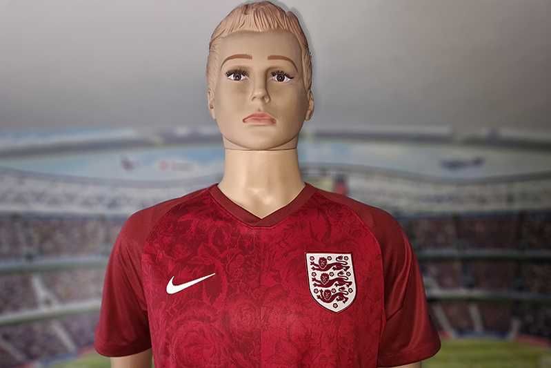 Anglia – The F.A. Nike DriFit 2019-20 away The Lionesses siz: M/L