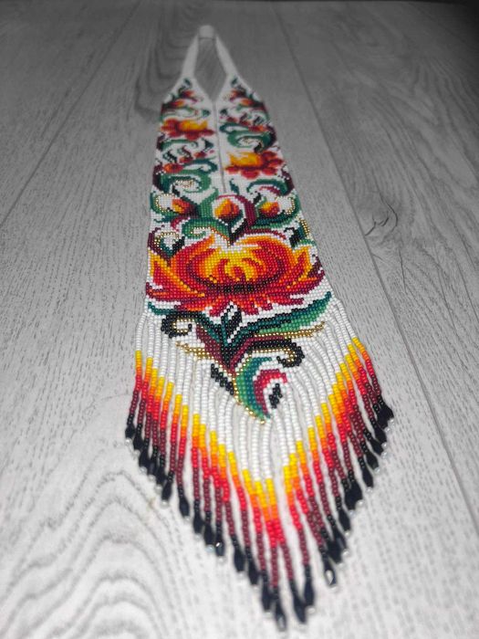 Гердан з мотивами петриківського розпису