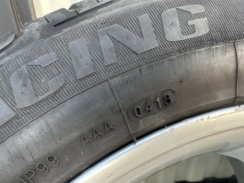 Диски бмв х5 резина різноширокі колеса BMW X5 M R19 285 45 255 55