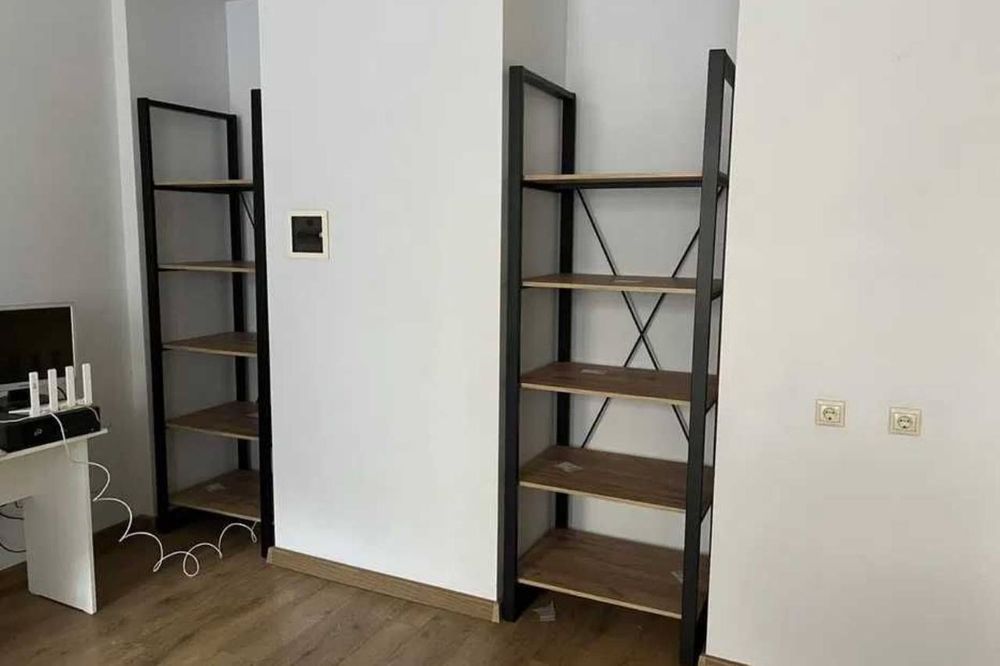 Пуфы стулья стеллажи для зоны отдыха или дома