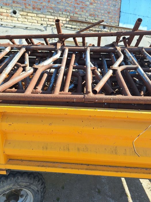 Sprzedam drabiny  zatszaskowe na  33 sztuki