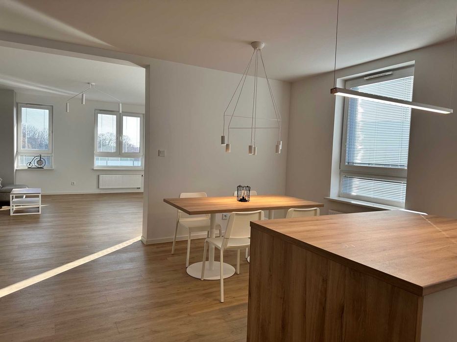 Przestronne 5 pokoi 142m2 przy PKP. Alternatywa dla domu