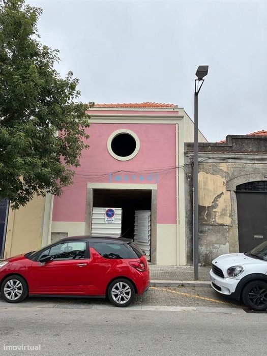 Armazém  Arrendamento em Lordelo do Ouro e Massarelos,Porto