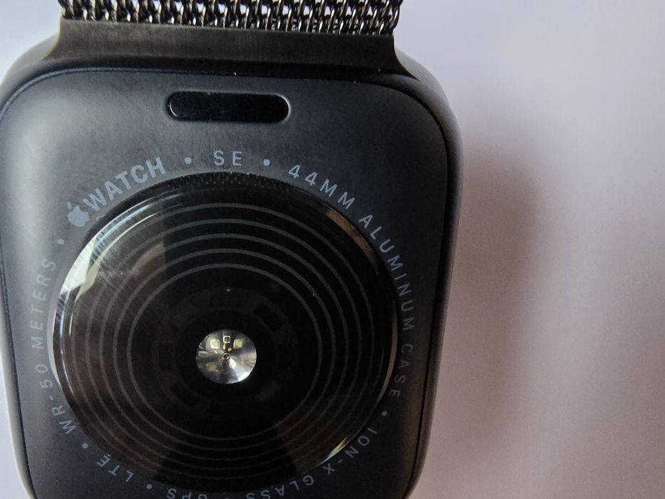 Apple Watch SE LTE 44mm