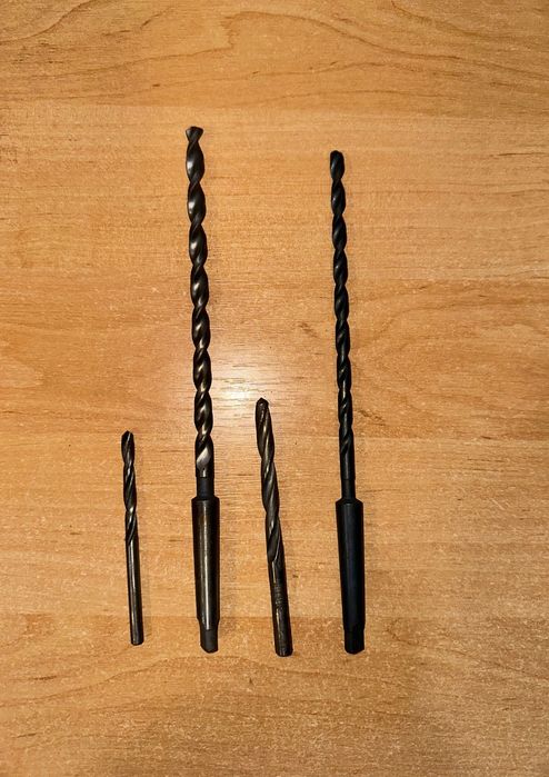 Свердла з циліндричним та конусним хвостовиком