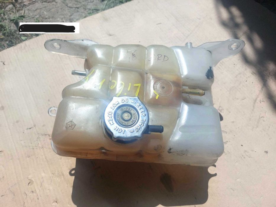 Zbiorniczek Wyrównawczy Jeep Liberty 2,8 crd