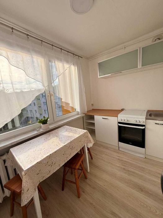 Funkcjonalne mieszkanie 34 m2 balkon + piwnica ( BEZ POŚREDNIKÓW )