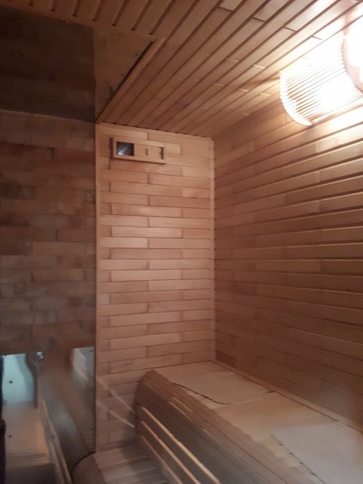 Деревʼяна вагонка сосна, липа. Лежак, полок в сауну