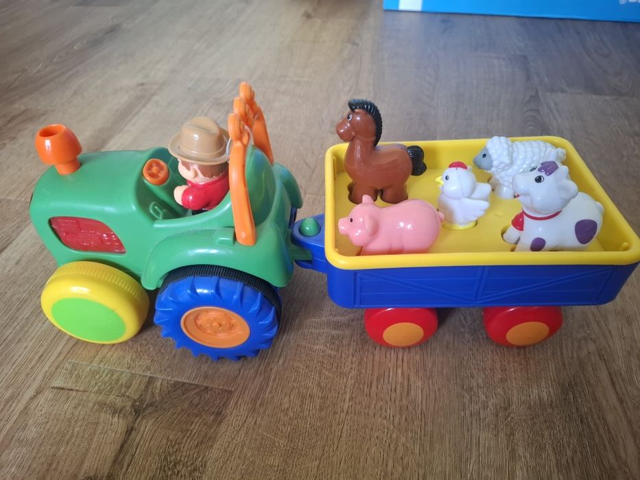 Dumel traktor farmer