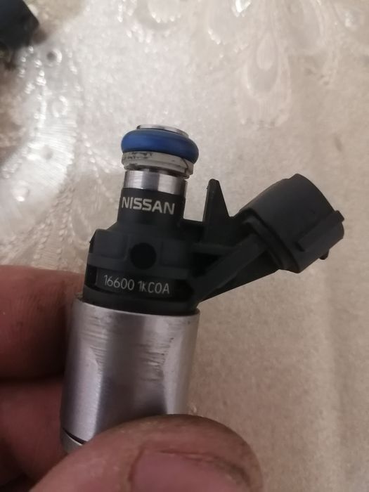 Форсунка топливная Nissan Qashqai/Rogue Sport 14- J11 2.0L MR20DD 2020