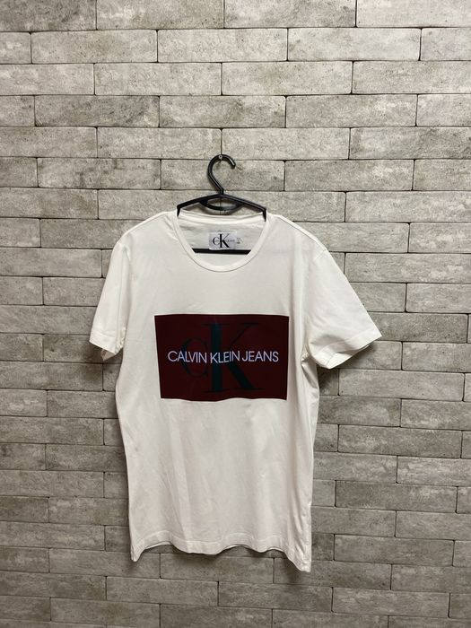 Футболка Calvin Clein
