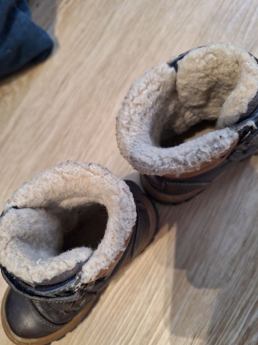 Buty na zimę r.23