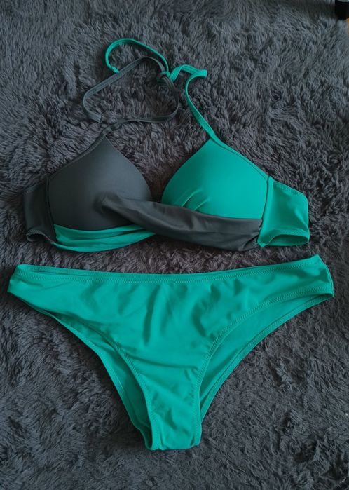 Dwuczęściowy kostium kapielowy