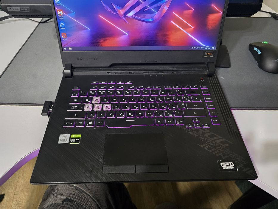 Asus Rog i5-10300H/GTX1650Ti/144HZ/DDR4-16/SSDm2-512/Батарея 3+ год.