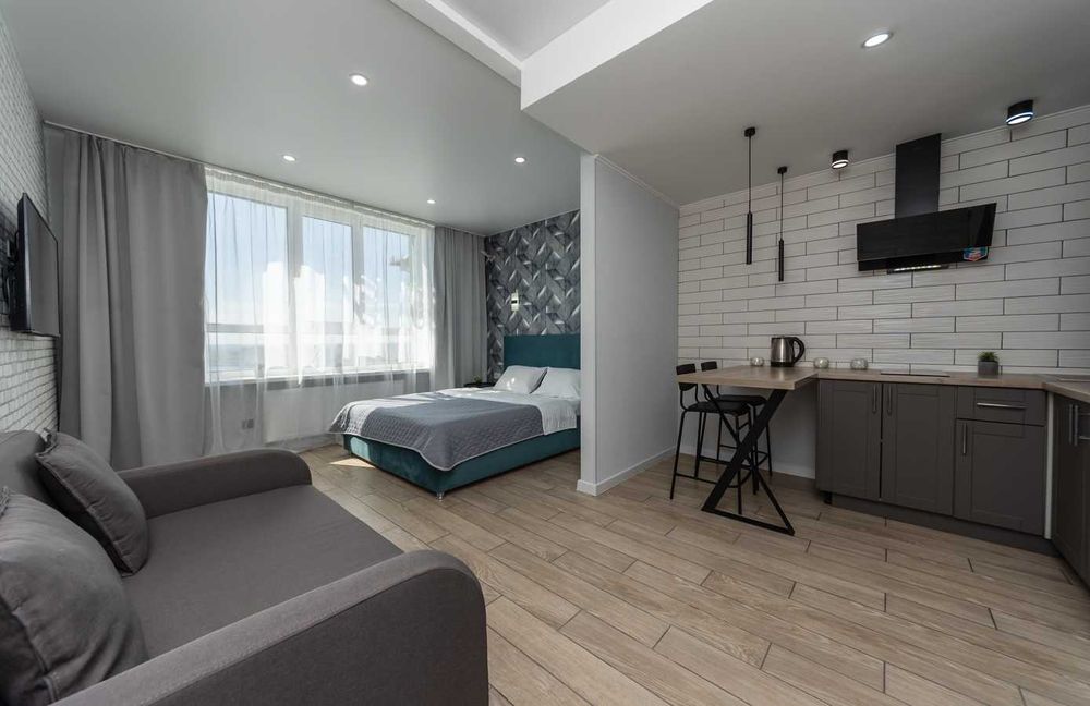 Є своє укриття! Стильна студія біля метро, Бажана, 17.