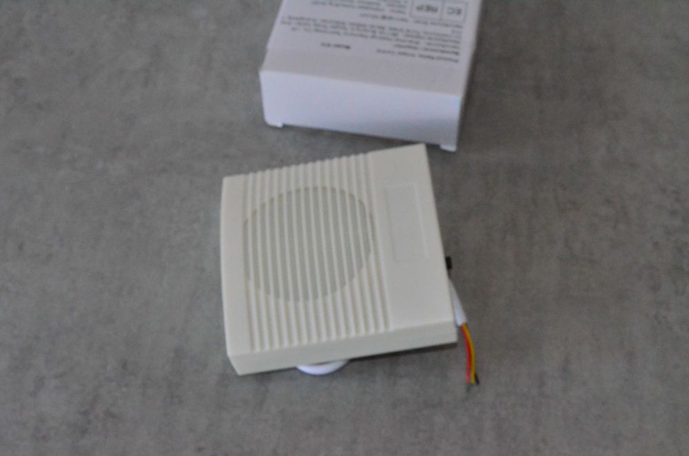 Dzwonek do drzwi 12V 90dB 3 DŹWIĘKI kolor ecru
